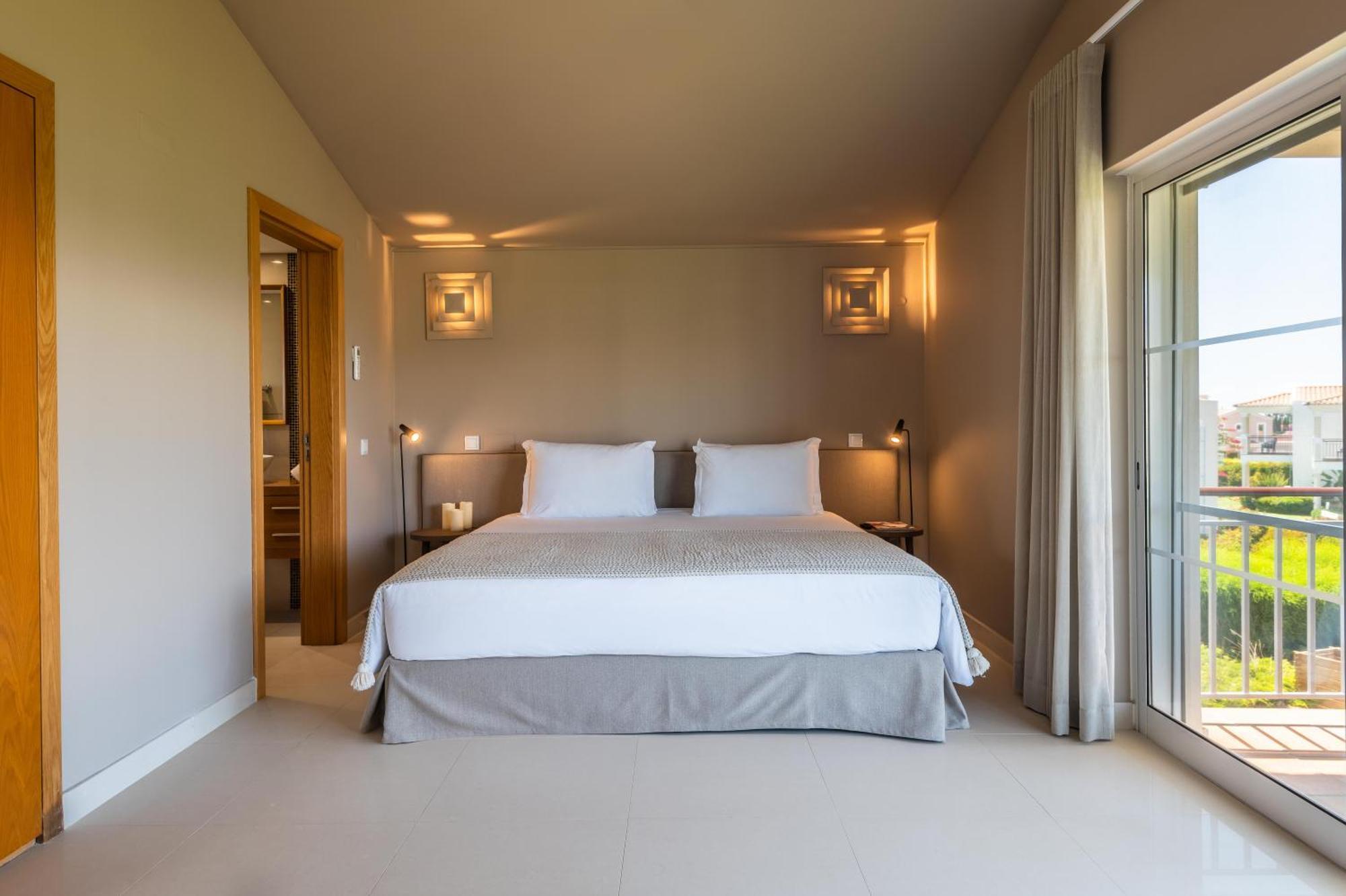 Vale Da Lapa Village Resort Carvoeiro  Exterior photo A bedroom at the hotel