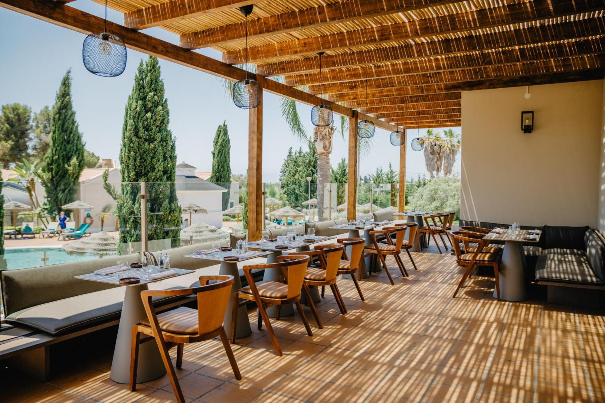 Vale Da Lapa Village Resort Carvoeiro  Exterior photo Restaurant at the Hotel
